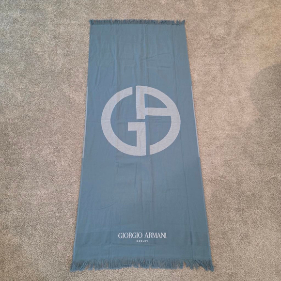 Giorgio Armanî Beauty Beach towel, 100% Cotton, New - Picture 1 of 5